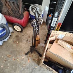 Junk? Hit Me Up..