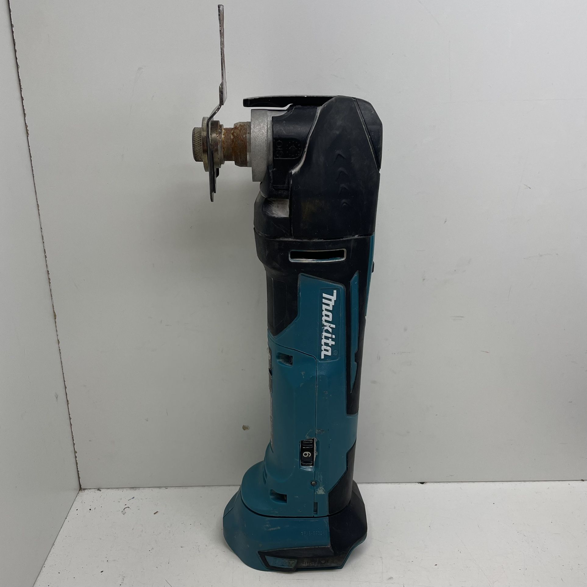 Makita 18v Multi Tool 205783/13