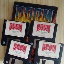 DOOM (1993) Original Full Release in Box