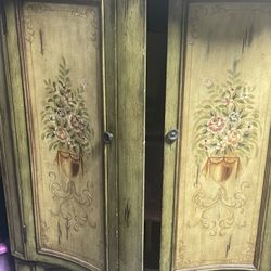 Distressed Hand Painted Tv/wardrobe Cabinet