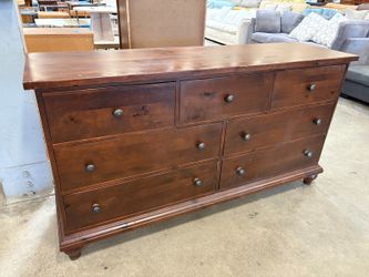 Dark Finished 7 Drawer Solid Wood Dresser with Bun Feet