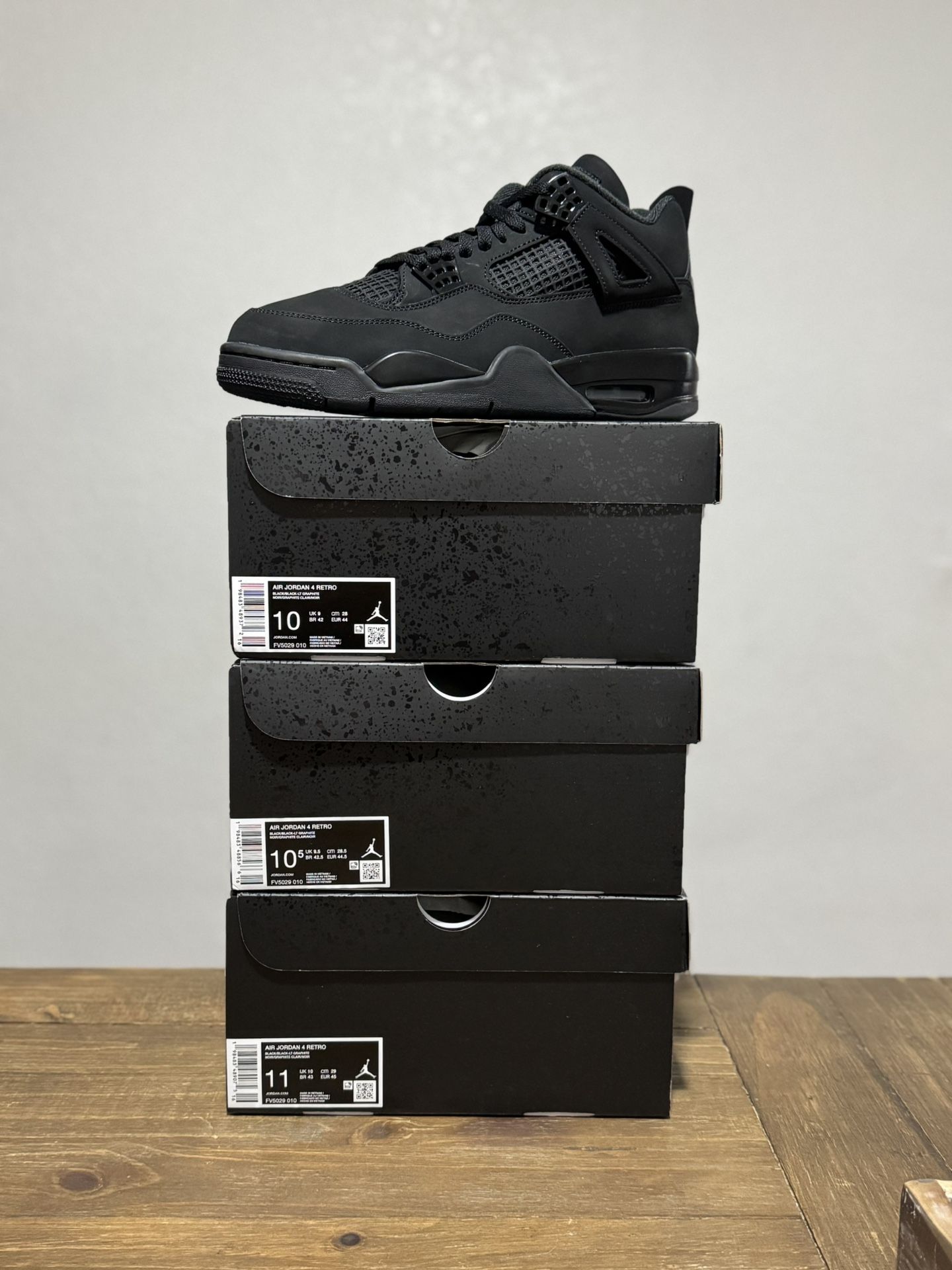 Jordan 4 Black Cats