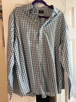 Untucked Men’s Dress Shirts