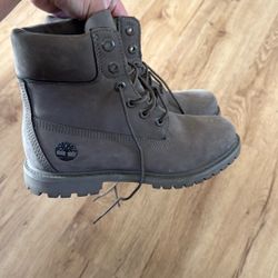 Timberland women’s Boots  