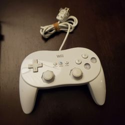 Nintendo Wii Classic Pro Controller