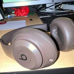 Beats Studio Pro - DEEP BROWN