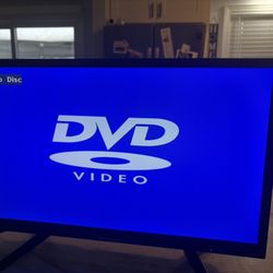 24” Tv/DVD Combo