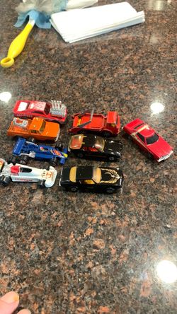 Mixed brand die cast cars all 1 price