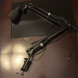 Fifine k668b Microphone and Stand Bundle