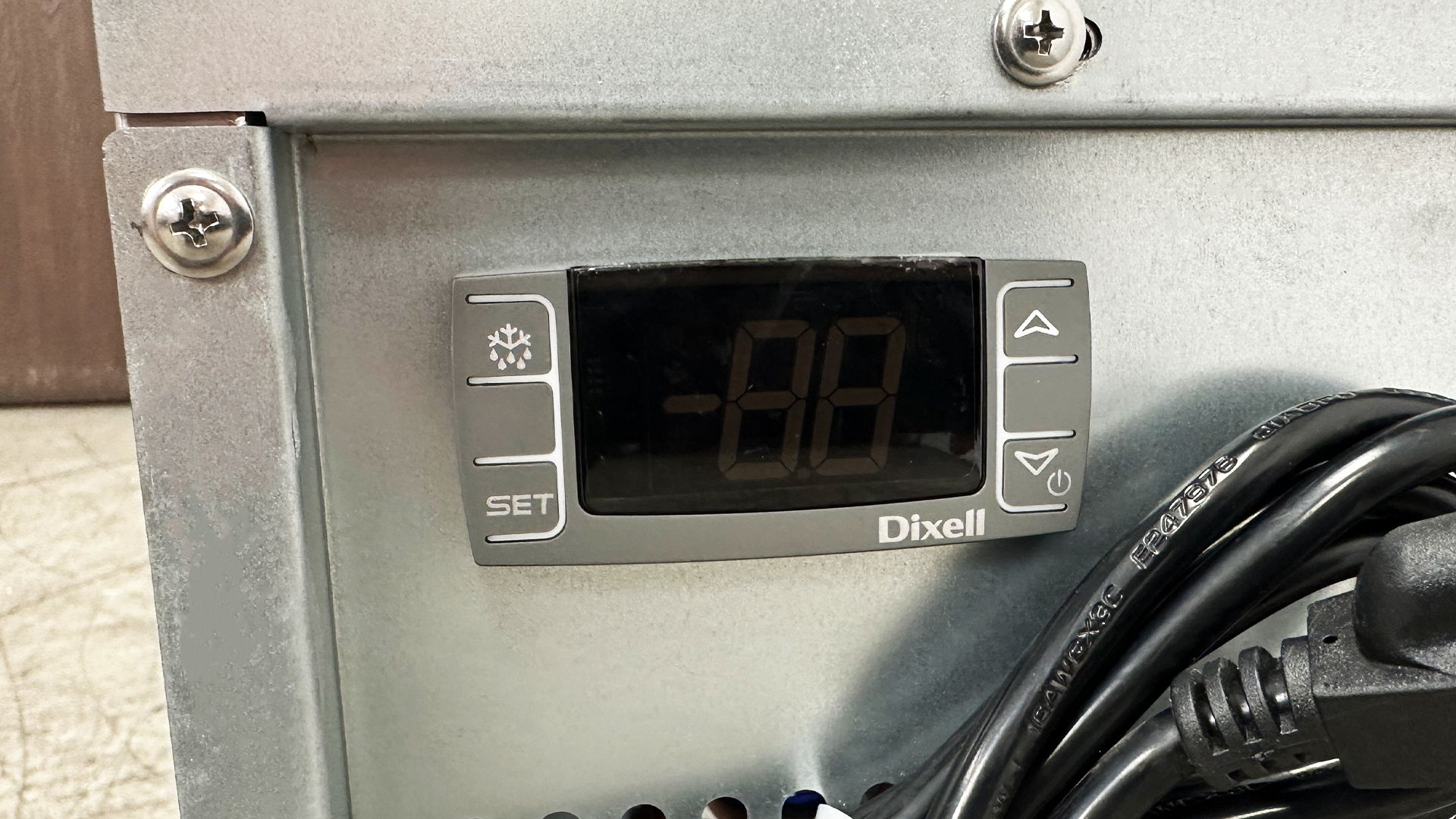 NSF 28 ins Undercounter freezer AUF 0776