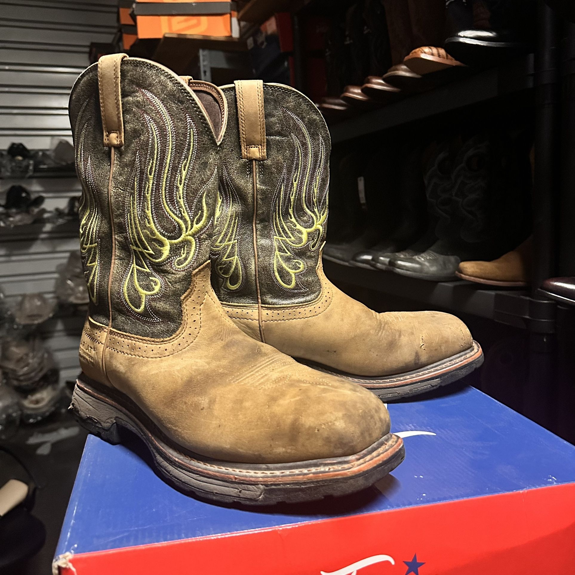 Ariat Men's Work Boots Wide Square Toe Composite Toe Waterproof 9EE