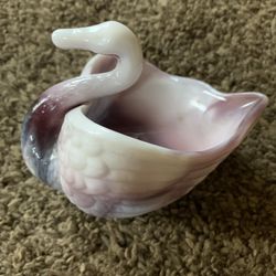 Vintage Imperial Purple Swan Slag Glass