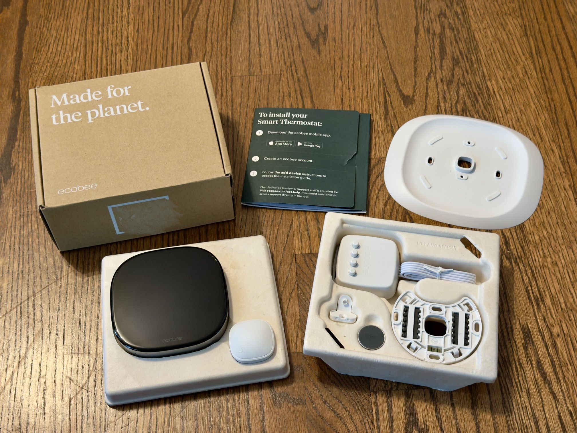 ecobee Smart Thermostat Premium with Smart Sensor and Air Quality Monitor - Programmable Wifi Thermostat - Works with Siri, Alexa, Google Assistant