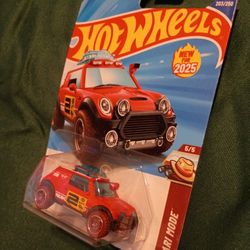 2003 Mini Cooper Lil' Roar Hot Wheels Diecast Toy