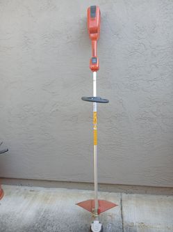 Husquavarna battery powered weed trimmer. Model 536LiLX.