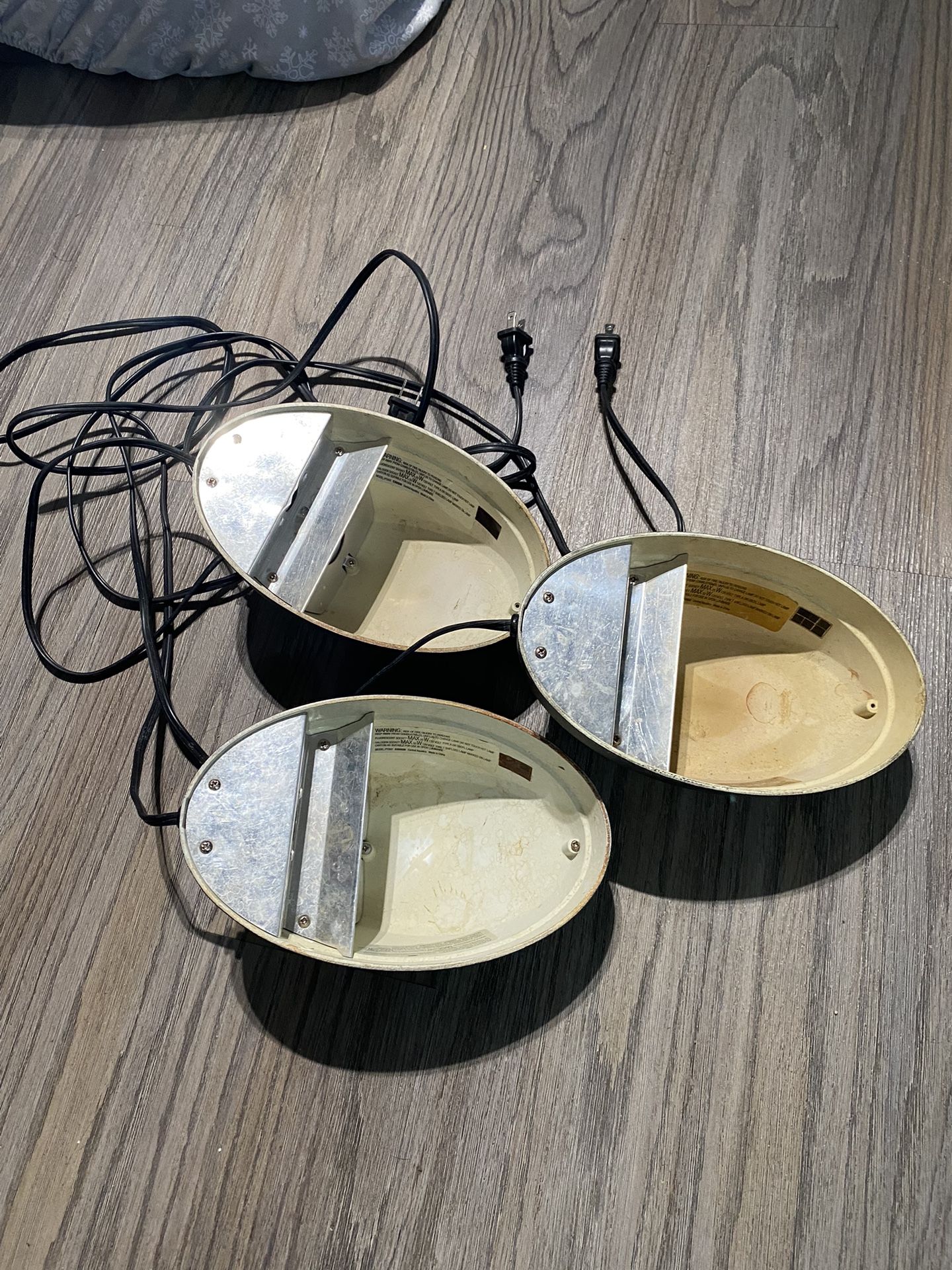 Reptile Light Fixture