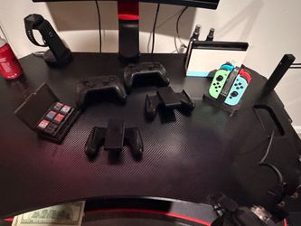 Nintendo Switch Bundle + 7 Games & Accessorie