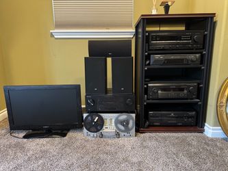 Stereo equipment. Speakers & Rack