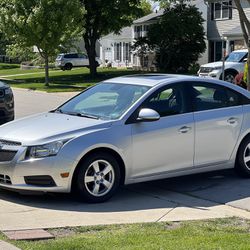 Beautiful Chevrolet Cruze With Low Miles