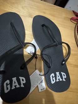 Gap Sandals New Size 7