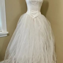 Vintage 90s Wedding Dress by Venus Sz 4W Tulle Sequin Skirt Pearl Bead Halter