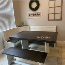 Solid wood farmhouse carriage style breakfast nook with lift up bench spaces