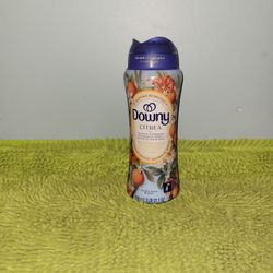 Downy Citrea Laundry Scent Booster 21.1oz 