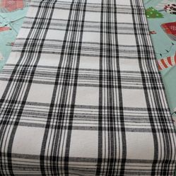 Black & White Table Runner