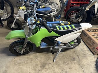 Razor Sx 500, Fast! Bigger Motor And Batt.