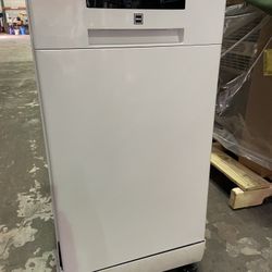 RCA 18 in. White Electronic Portable 120-volt Dishwasher with 3-Cycles with 8 Place Settings Capacity