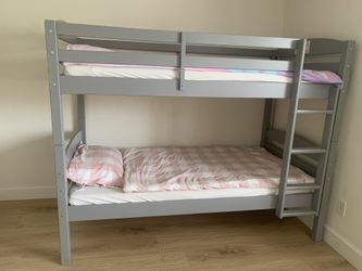 Twin Bunk Bed Or Two Twin Beds With Mattresses