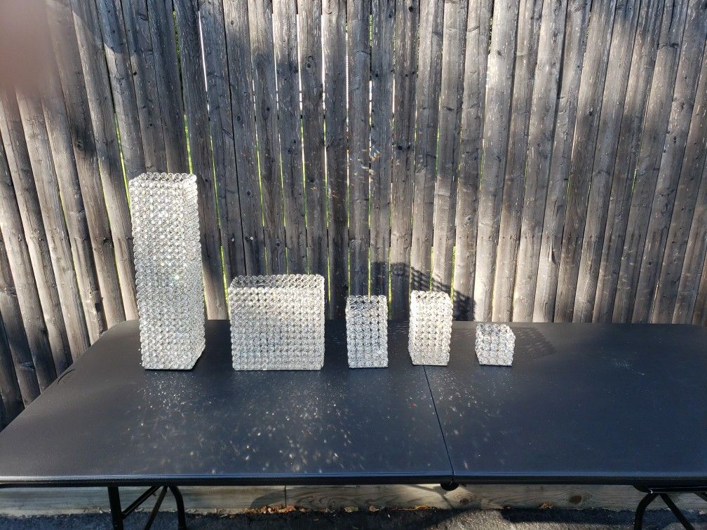   Crystal Vases Center Pieces 