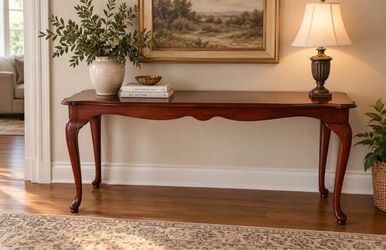 🔥 Cherry Wood Queen Anne Console Table