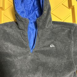 Quicksilver Hooded Pullover Children’s Size Large