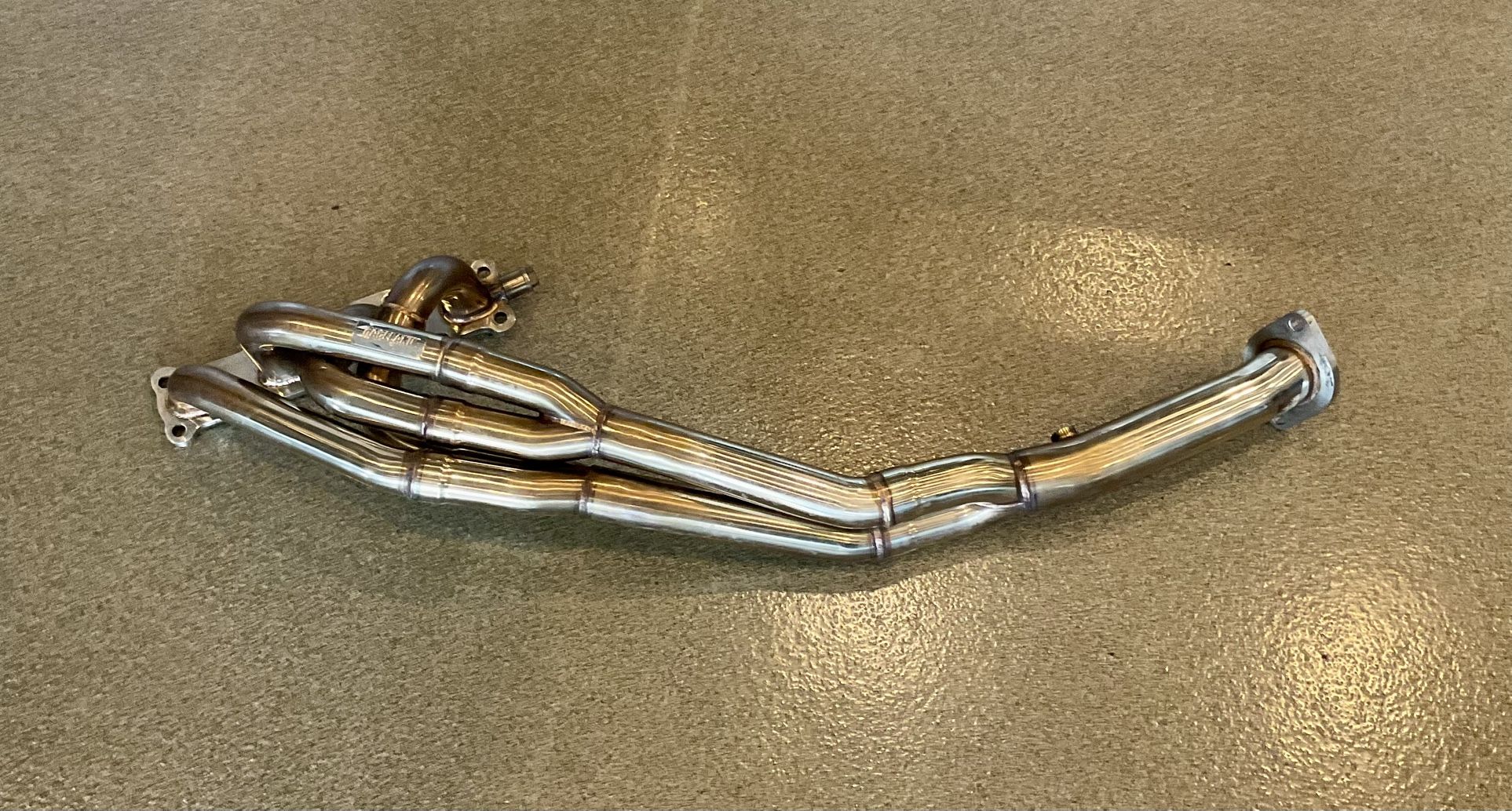 Mazda Miata Exhaust Manifold