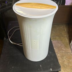 Livefine Towel Warmer Lightly Used Great Working Condition