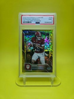 GRADED🔥🔥2025 Bowman U Chrome🏈Fernando Mendoza #109 Yellow Mini-Diamond #323/350🔥
