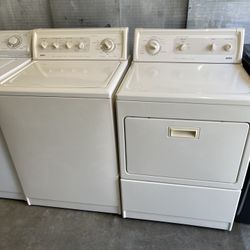 Washer And Dryer Gas Kenmore Like New