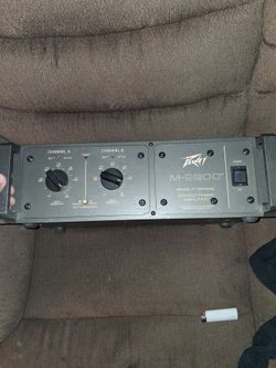 Amplifier (Peavey M-2600 mark 5