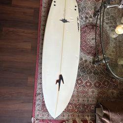 Klimax surfboard 6’2”