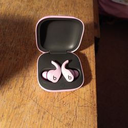 Beats Pro Fit Earbuds 