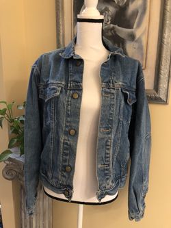 Calvin Klein Women’s Size Medium Jean Jacket