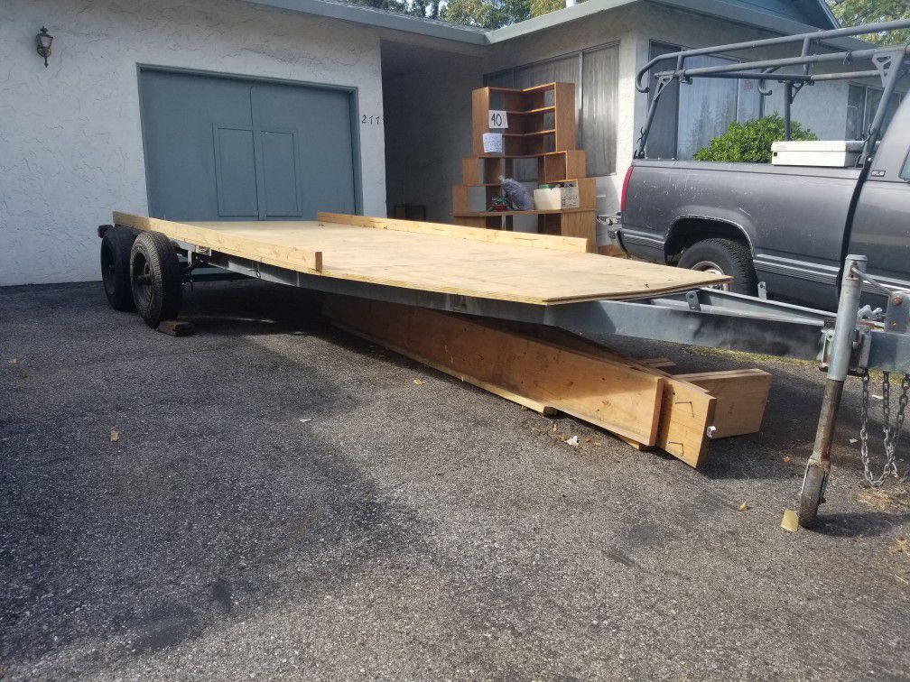 Flat bed trailor 16 foot