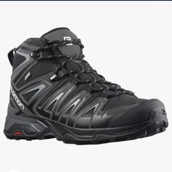 Salomon Hiking Shoes 