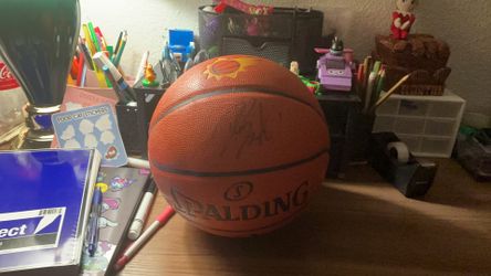 Devin booker signed ball