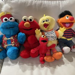Vintage Sesame Street 18” Elmo Cookie Monster  5 Pcs