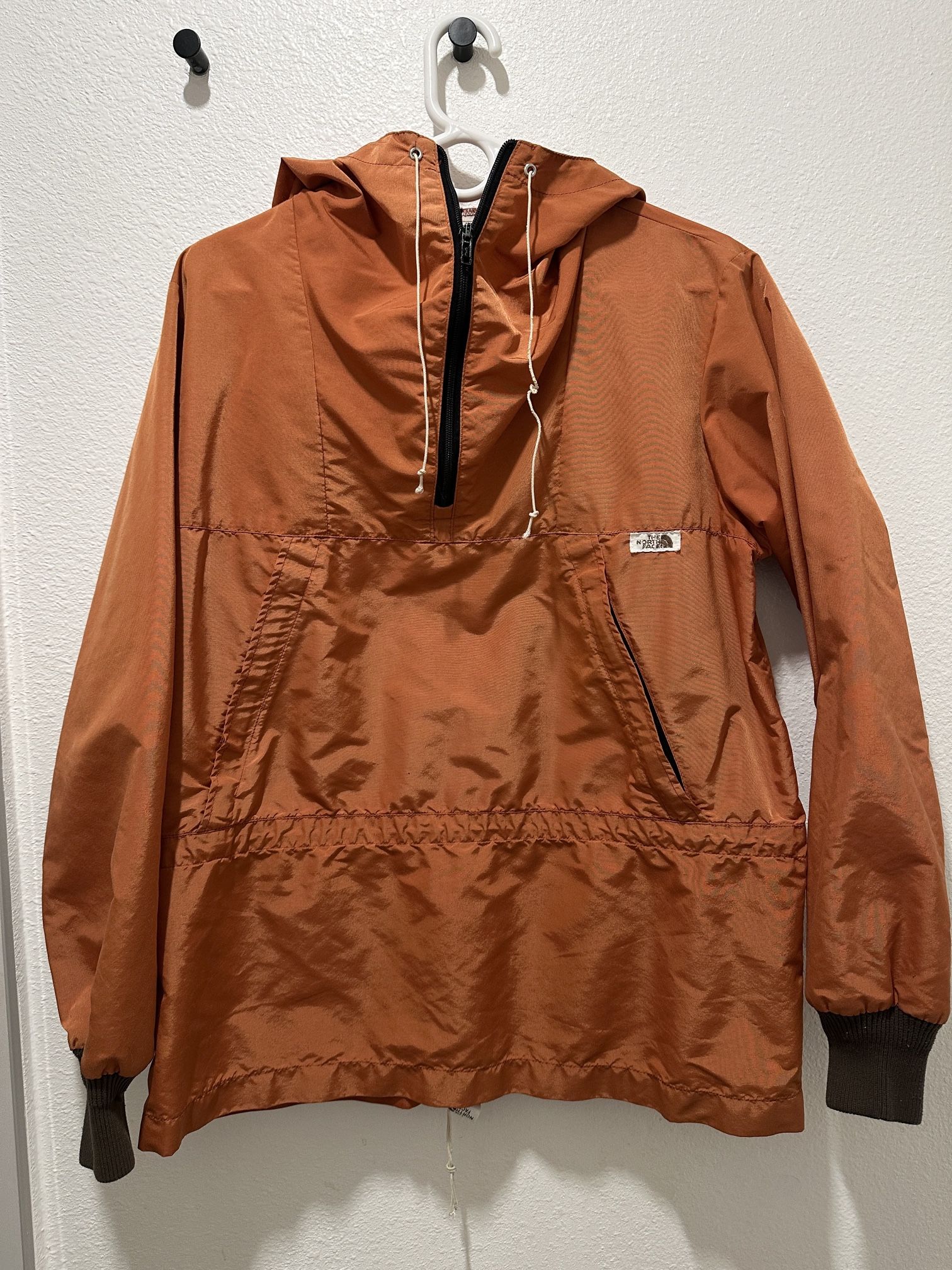Early 80’s Vintage North Face (brown label) burnt orange all-weather Anorak