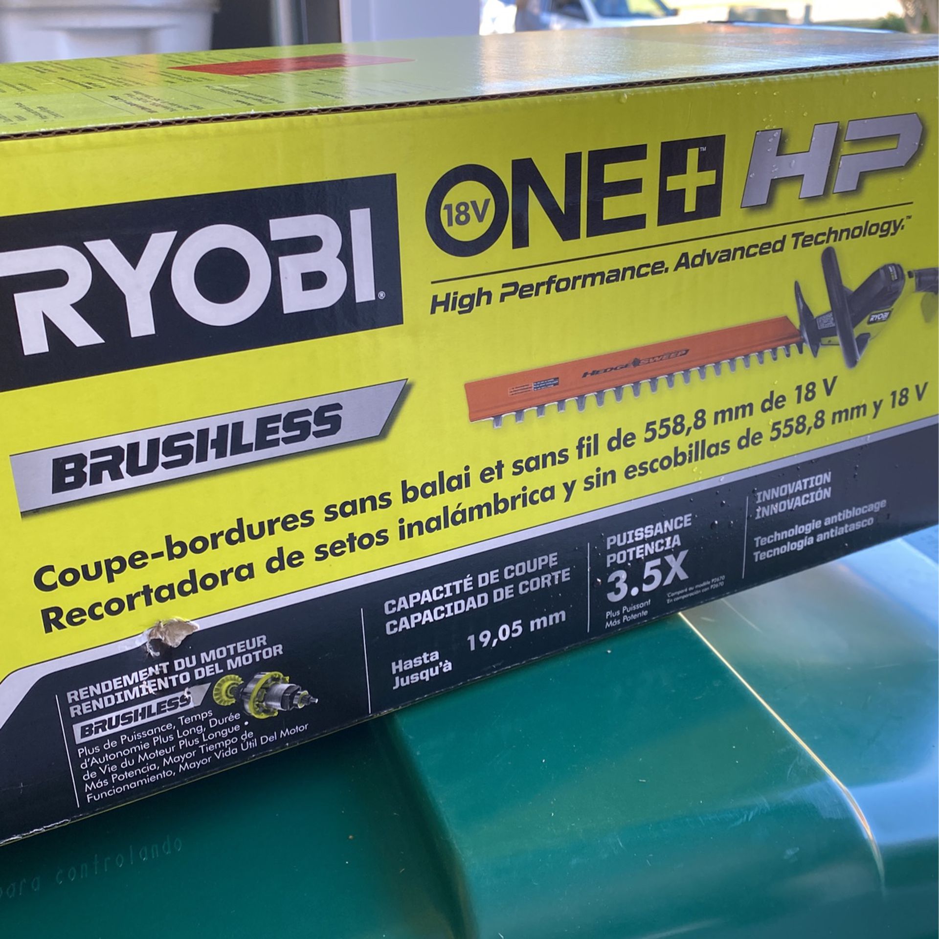 Ryobi Brushless Hedge Trimmer   18 Volt   