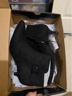 East 5th - memory foam booties - Black size 6.5