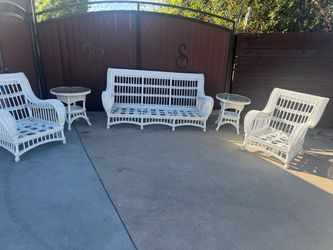 White Wicker Patio Furniture Set – 5 Pieces